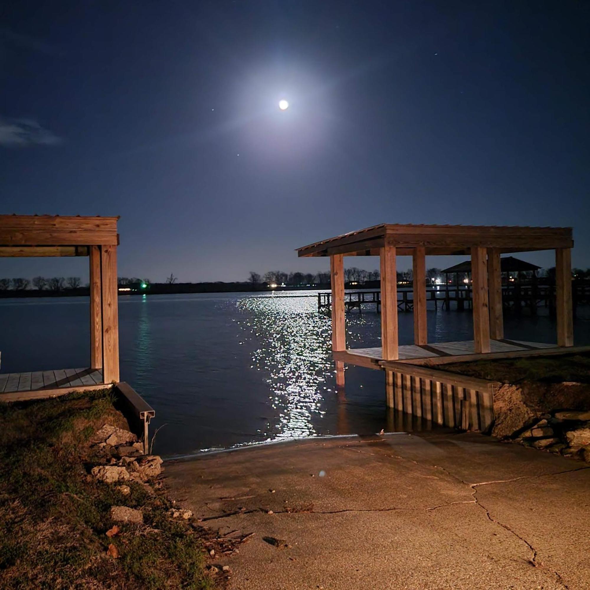 Turn On Inn Lake Village Luaran gambar